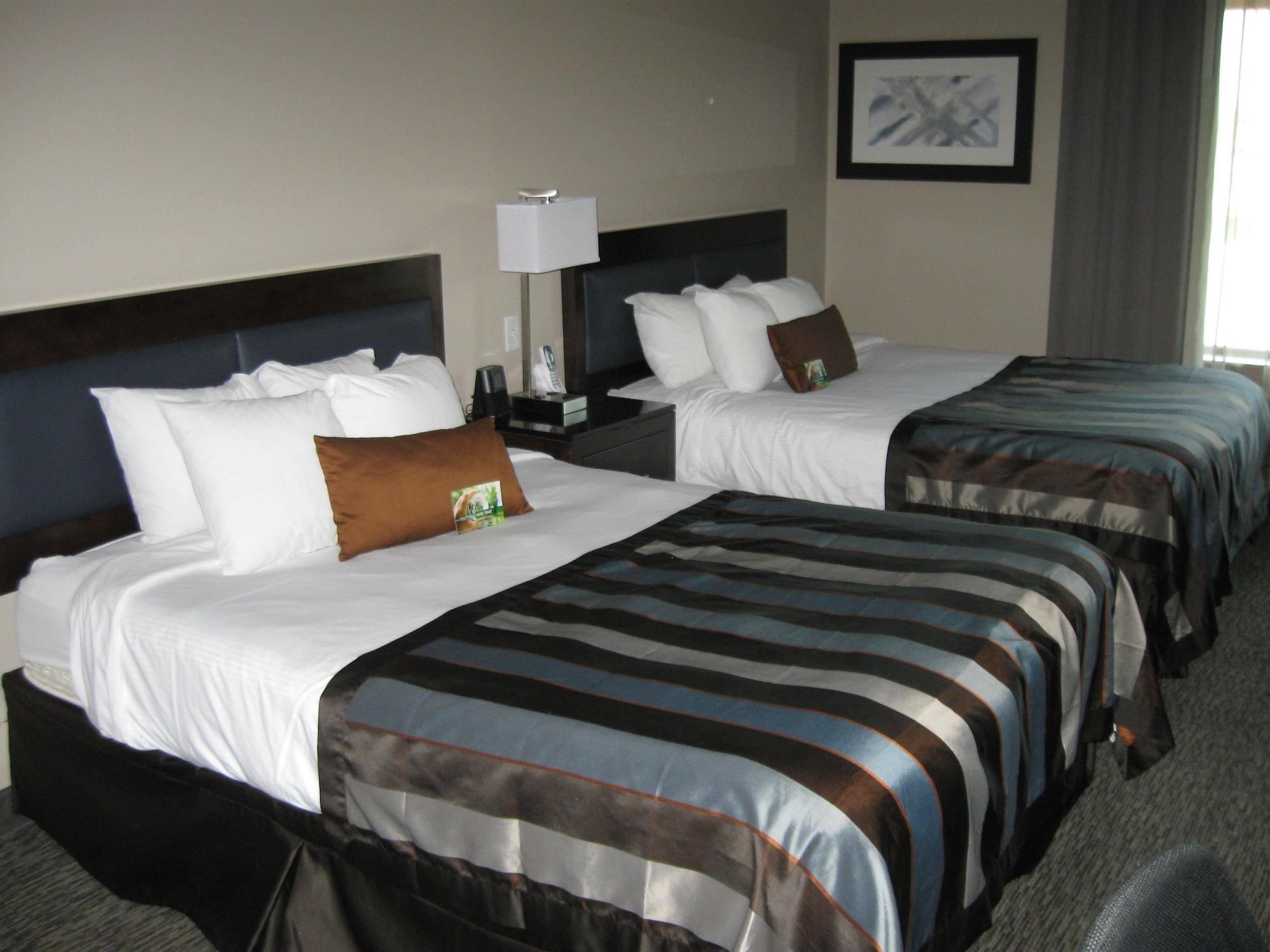 Hotel Wingate By Wyndham Fargo Extérieur photo