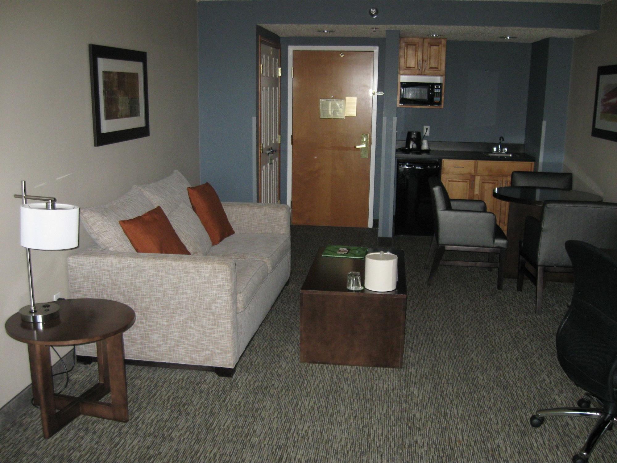 Hotel Wingate By Wyndham Fargo Extérieur photo